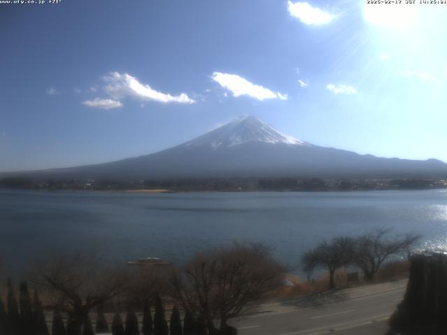 河口湖からの富士山