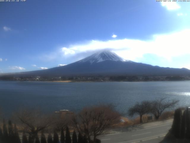 河口湖からの富士山