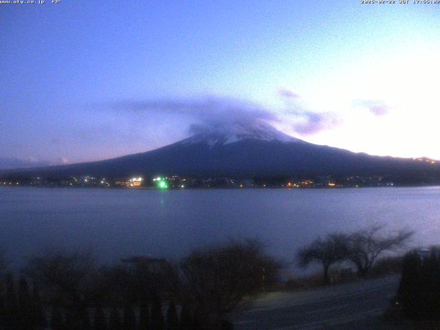 河口湖からの富士山