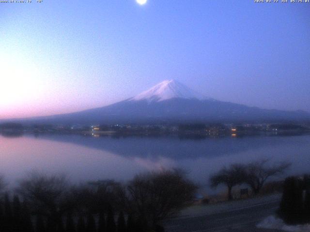 河口湖からの富士山