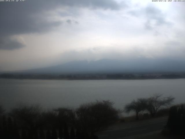 河口湖からの富士山