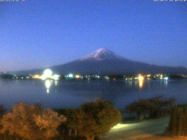 河口湖からの富士山
