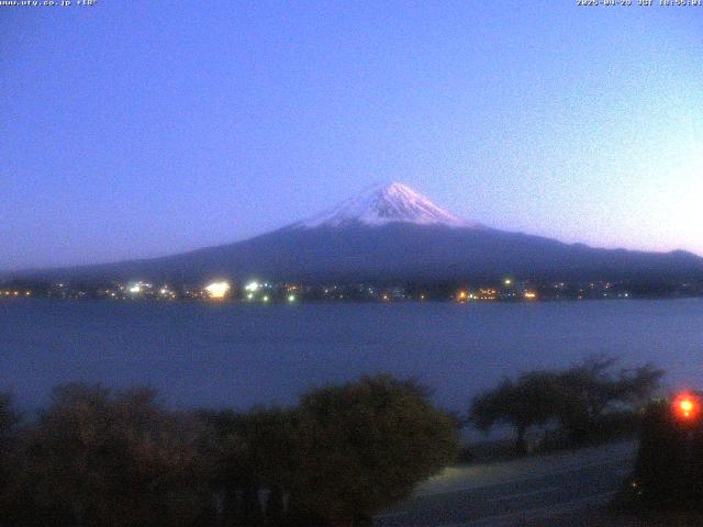 河口湖からの富士山