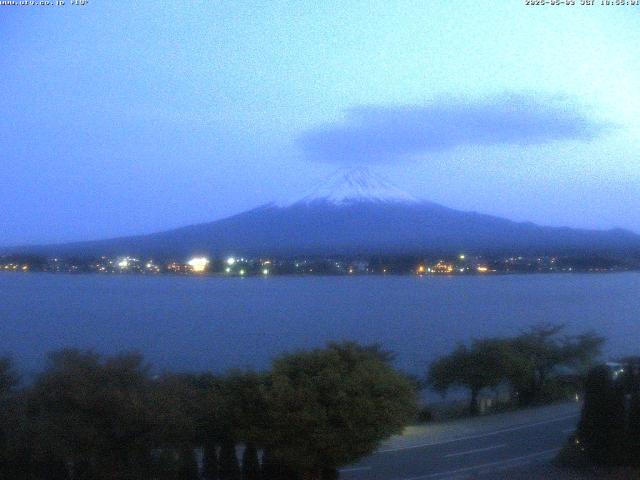 河口湖からの富士山