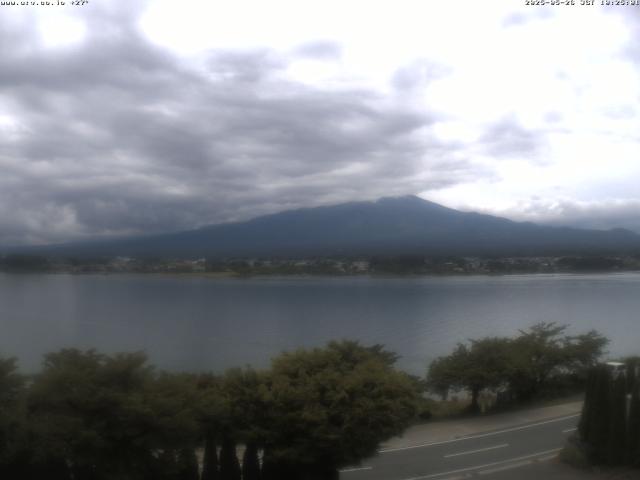 河口湖からの富士山