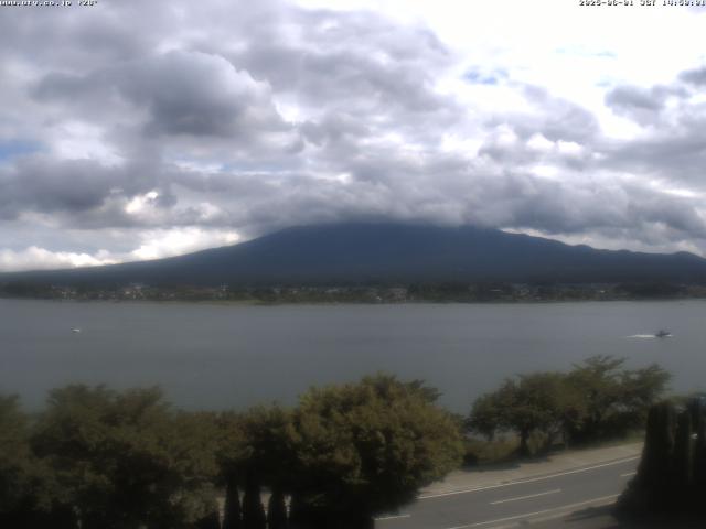 河口湖からの富士山