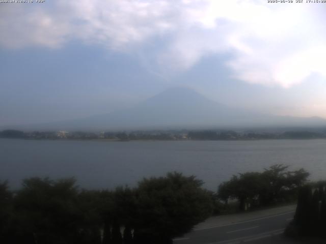河口湖からの富士山