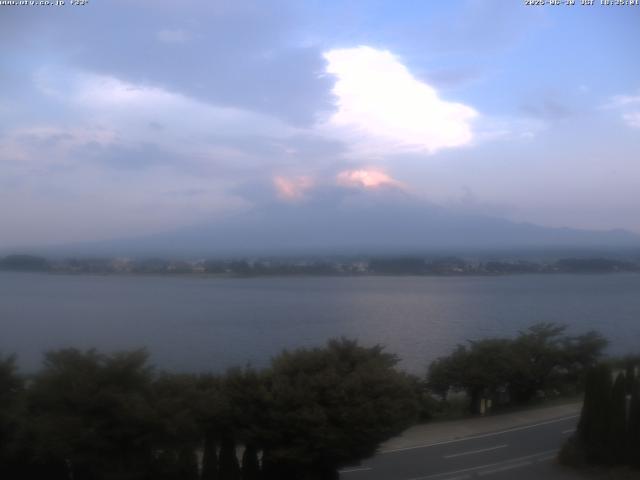 河口湖からの富士山