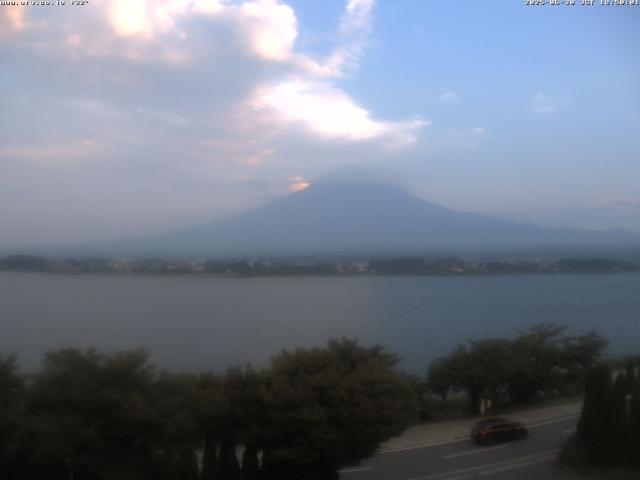 河口湖からの富士山