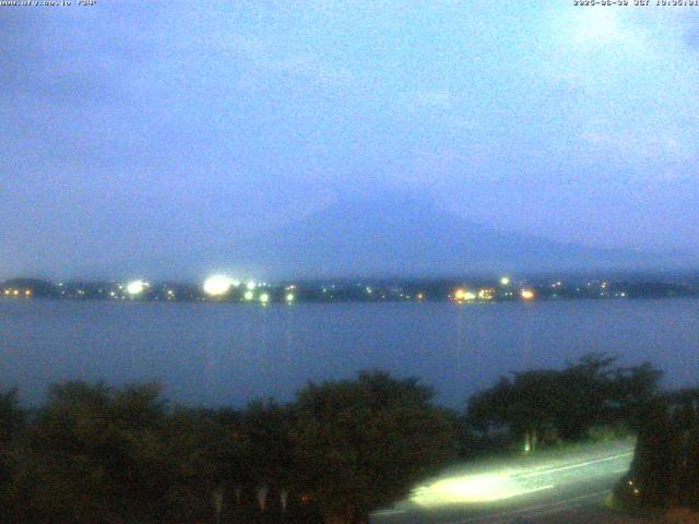 河口湖からの富士山
