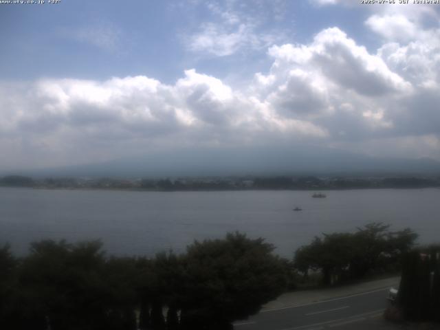 河口湖からの富士山