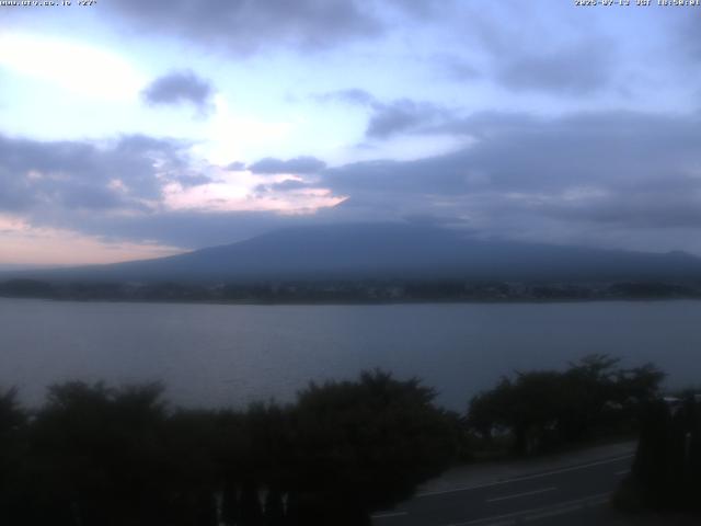 河口湖からの富士山