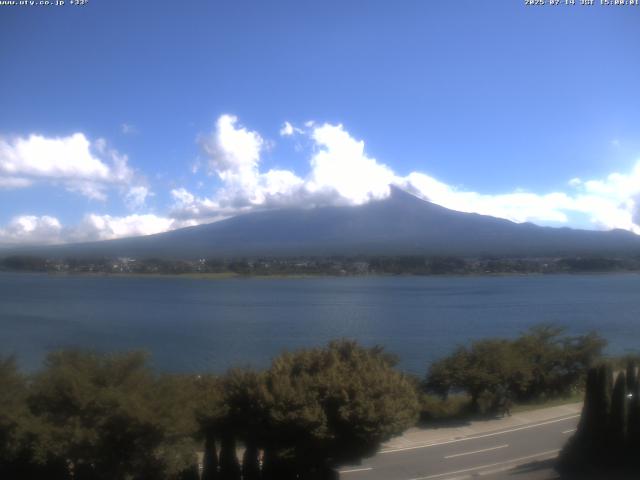 河口湖からの富士山