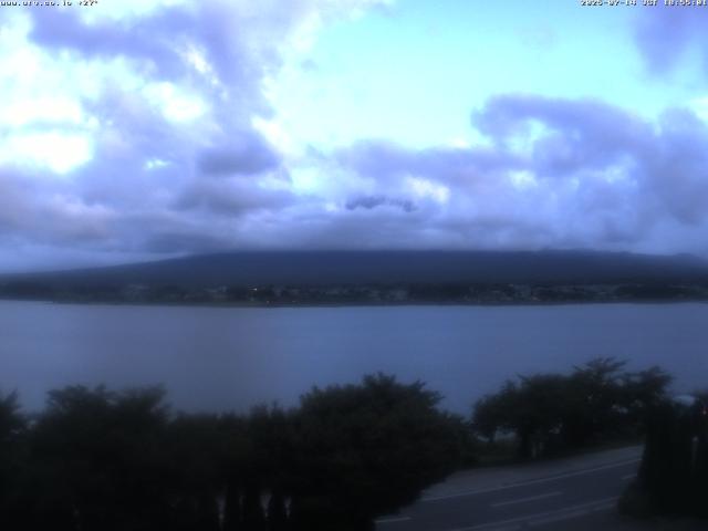 河口湖からの富士山