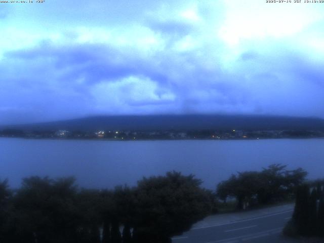 河口湖からの富士山