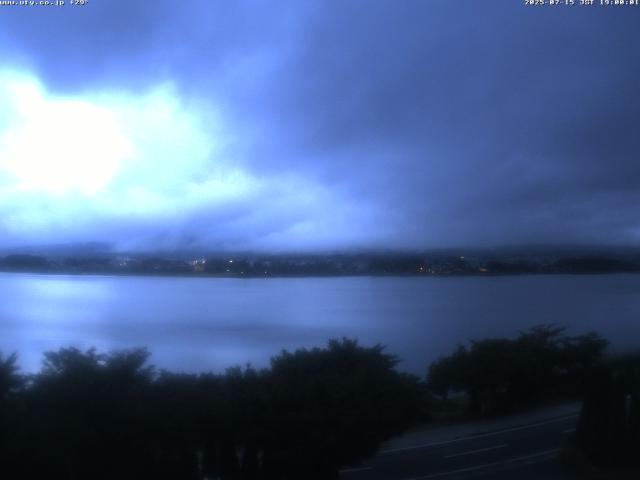 河口湖からの富士山