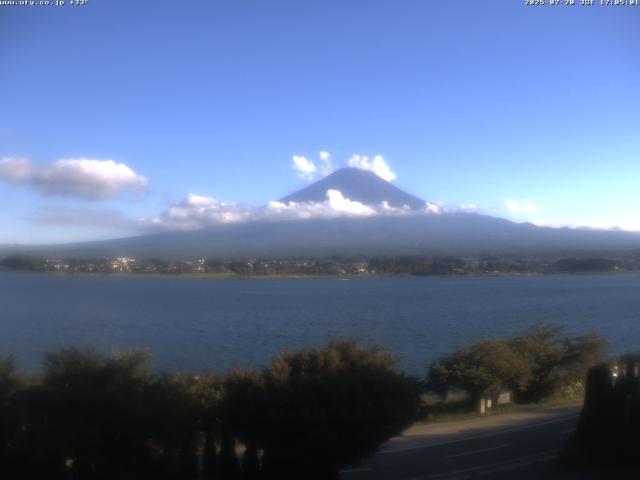 河口湖からの富士山