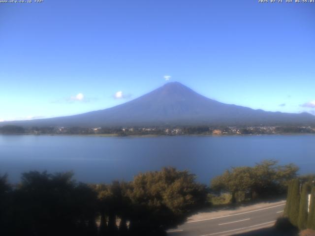 河口湖からの富士山