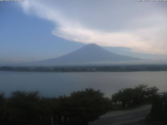 河口湖からの富士山