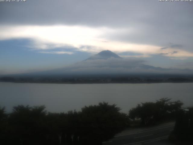 河口湖からの富士山