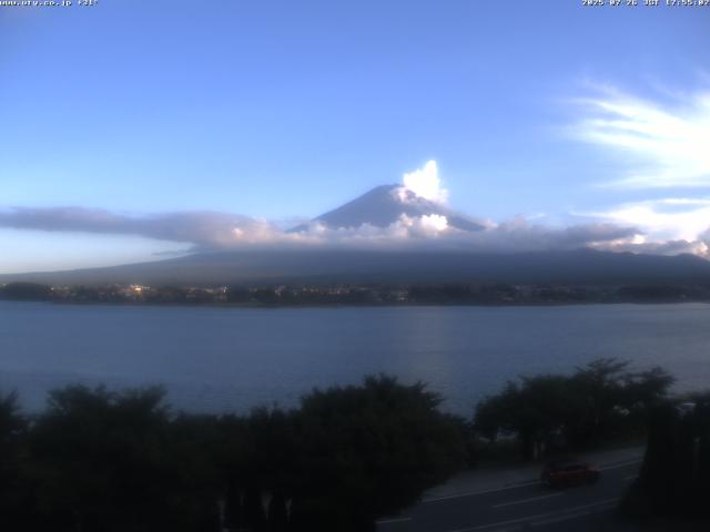 河口湖からの富士山