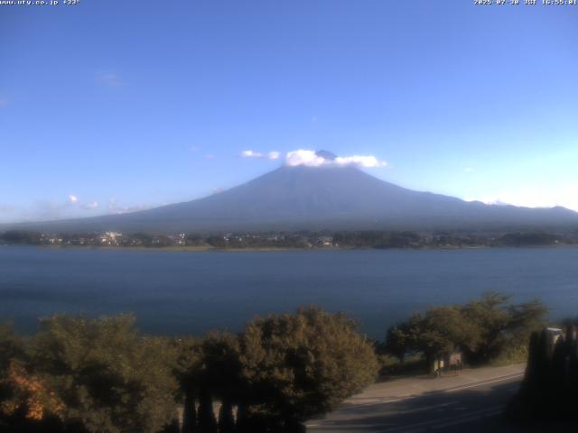 河口湖からの富士山