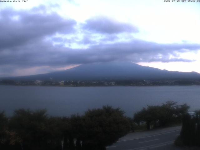 河口湖からの富士山