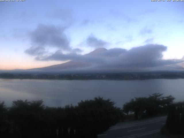 河口湖からの富士山