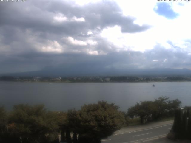 河口湖からの富士山