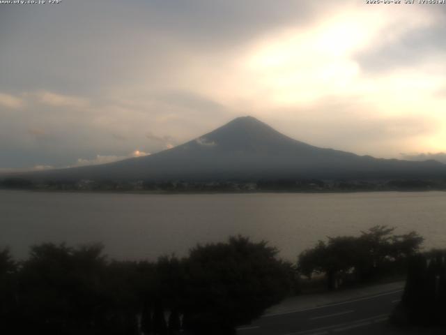河口湖からの富士山