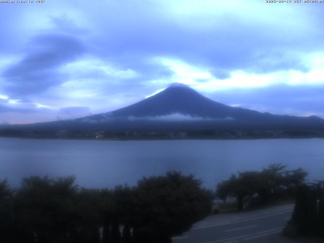 河口湖からの富士山