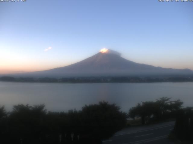 河口湖からの富士山