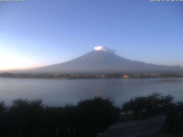河口湖からの富士山