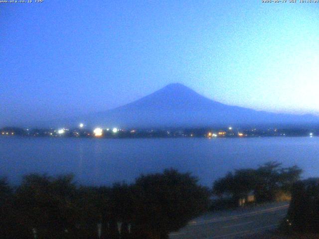 河口湖からの富士山