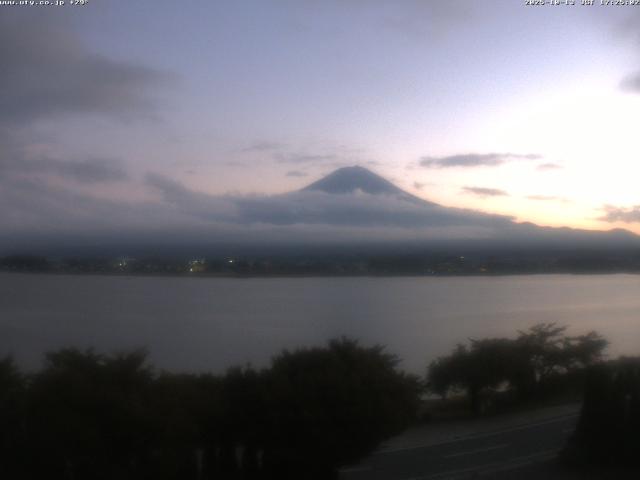 河口湖からの富士山