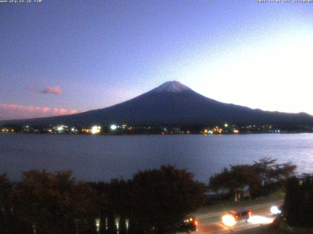 河口湖からの富士山