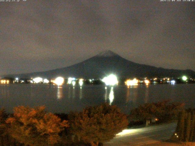 河口湖からの富士山