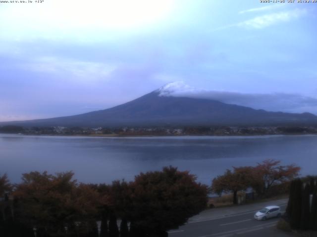 河口湖からの富士山