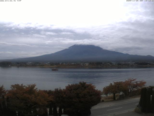 河口湖からの富士山
