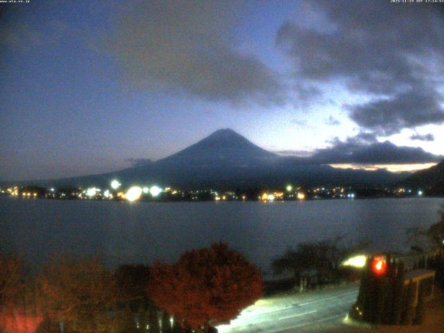 河口湖からの富士山