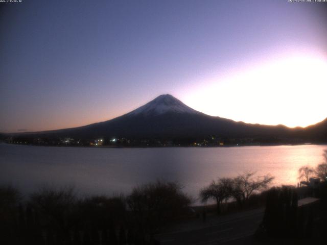 河口湖からの富士山