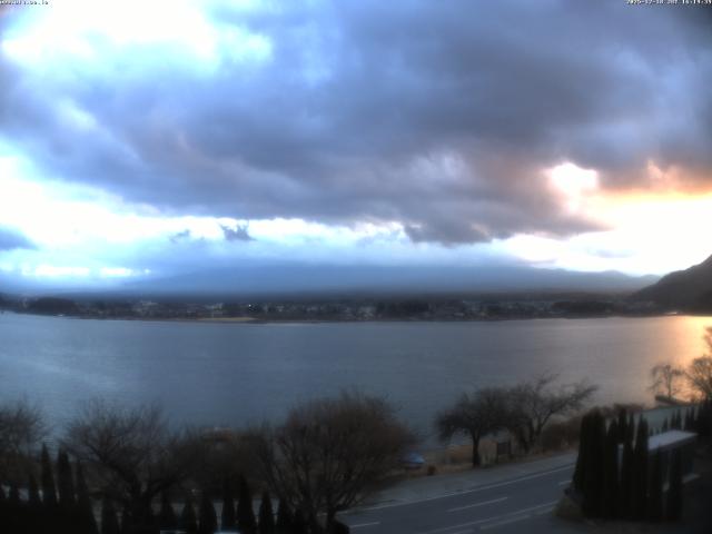河口湖からの富士山