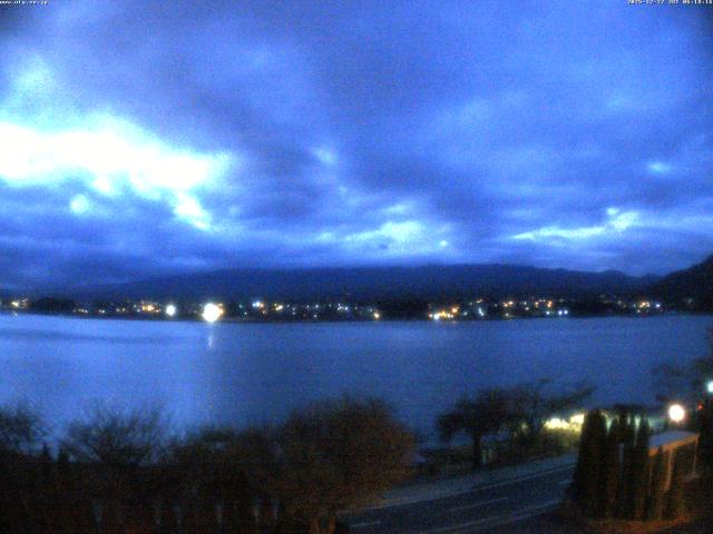 河口湖からの富士山