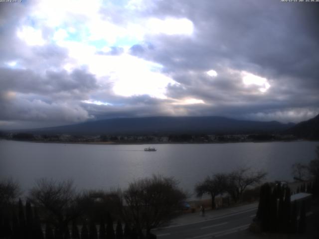 河口湖からの富士山