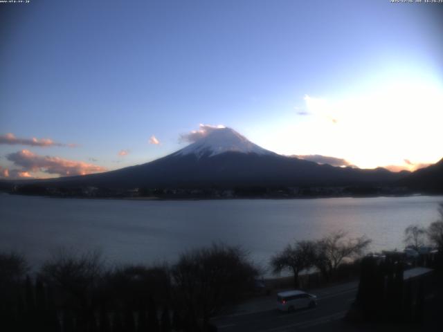 河口湖からの富士山