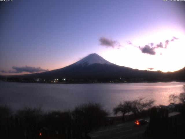 河口湖からの富士山