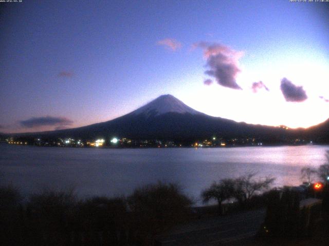 河口湖からの富士山