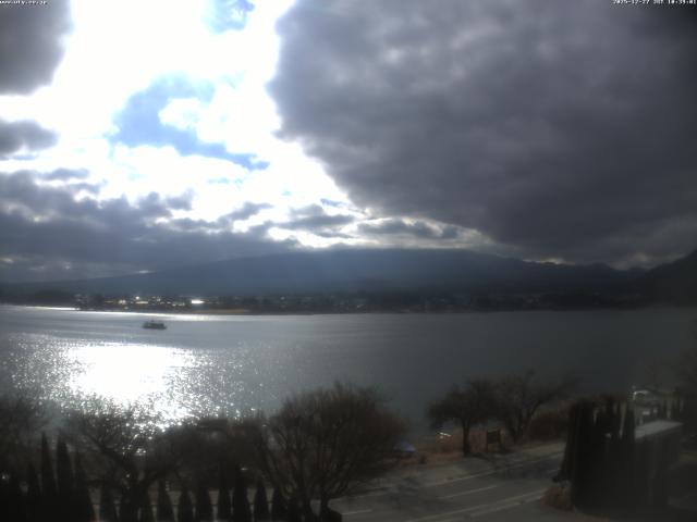 河口湖からの富士山