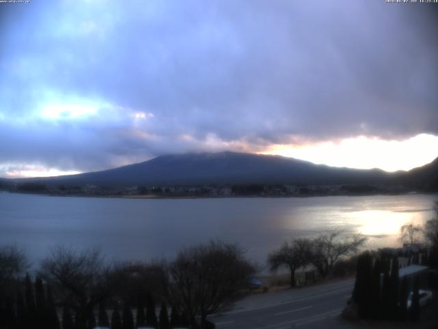河口湖からの富士山