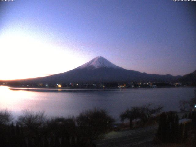 河口湖からの富士山